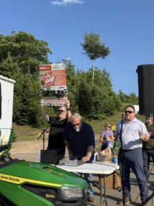 Love-Your-Lawn-Giveaway-2025